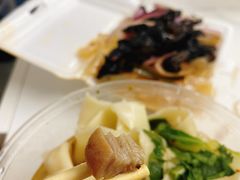 -河南占军烩面馆(中华广场店)