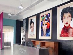 -维纳斯化妆摄影学校