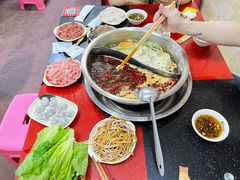 -储奇门鳝鱼火锅(总店)