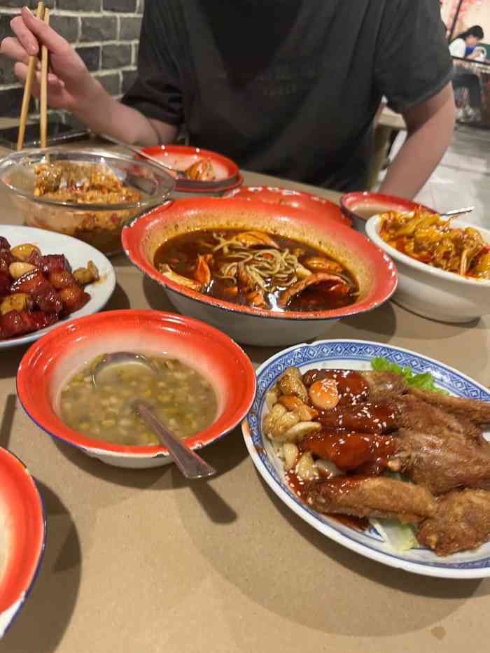 老三样·美食研发馆(绿茵路店)-"我们是提前微信排队取号的,11.