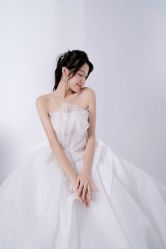 -予白婚纱礼服馆