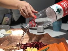 -墨居上隐·院子里火锅(峨眉店)