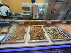 -黑金·寻焰自助百汇·烤肉·火锅(中街店)