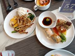 -克丽司汀酒店-日光阁餐厅