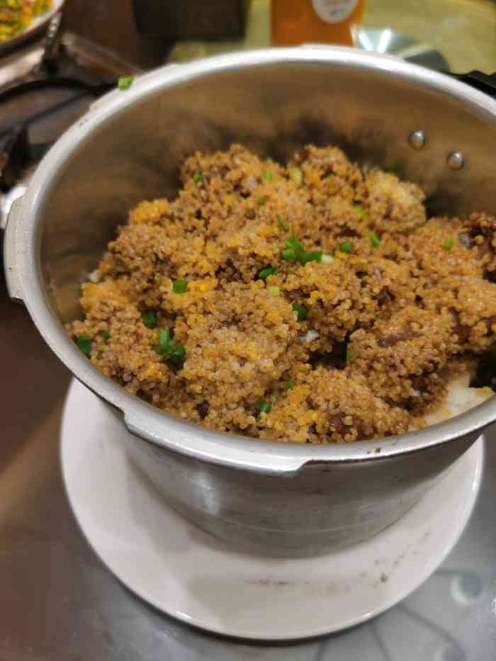 一城一味(宜城路店)-"味道不错.在安庆吃到一些比较正宗和干净的.