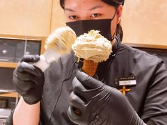 -白蘭BLANK(杭州湖滨银泰in77C区店)