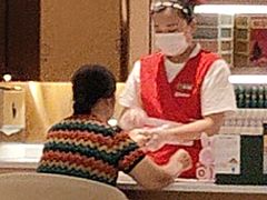 -海底捞火锅(方圆荟店)