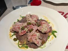 鲜制金枪鱼莎莎配五花牛腱-Solo(衡山路店)