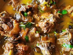 -华龙特色大骨鸡农家菜馆