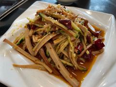 -老来福·非遗酸汤兔(凯旋路店)