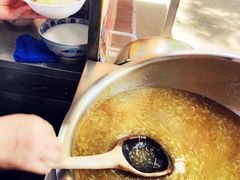 -何老二卤汁凉粉
