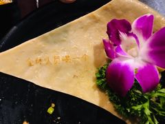 酒令鲜豆皮-龙隆昌·鲜品火锅·江湖烤鱼