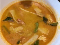 -Dang restaurant (patong phuket)