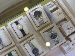 -海星奢选二手奢侈品手表包包鉴定回收寄卖(墨玉南路店)