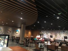 大堂-星巴克臻选(北京凤凰汇店)