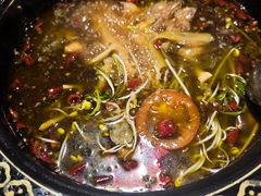 -符缸酸菜鸡(华阳店)