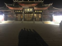 -峨眉山报国寺