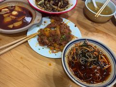 -朱大嘴肥肠血旺(福字街店)