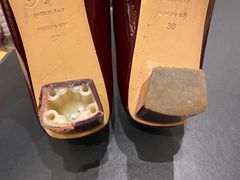 -爱革·奢品·鞋包·衣物·家居(金桥国际商业广场店)