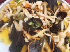 -梧桐树下(云锦世家店)