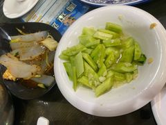 -壹阁胡羊焖饼(特色小吃街店)
