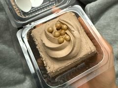 -红宝石·鲜奶小方·海派西点房(长阳店)