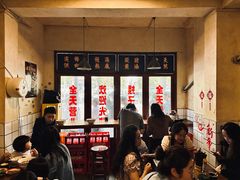 -矮子粉店1985·长沙米粉(湘春路店)