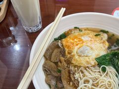 红烧牛腩面-日月永和中国餐饮名店(凤凰店)