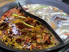 -乖嬢嬢重庆老火锅(南联店)