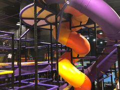 -Tenker Club弹刻极限主题公园 · 蹦床 · 团建 · 生日派对(大关店)