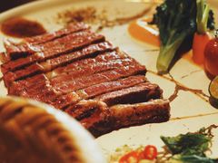 澳洲和牛西冷牛排（M6）-Golden Lily河内巴黎法越料理餐厅(建国西路店)