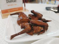 脆皮乳鸽-金时代顺风大酒店(南桥百联店)