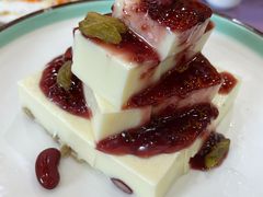 树莓酱奶豆腐-新疆巴州金丝特餐厅(大钟寺店)