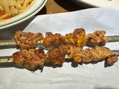 新疆烤羊肉串-贯贯吉·清真餐厅(浙江中路店)