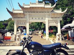 -灵岩山风景区