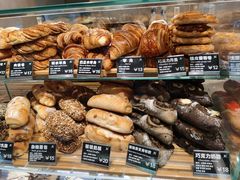 -81BAKERY(大学路店)