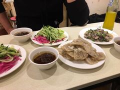 炸酱面-黑八私房老北京炸酱面