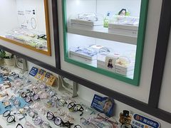 -美空眼镜·星趣控·新乐学·控优点合作店(周浦万达店)