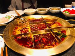 -周师兄大刀腰片火锅(洪崖洞旗舰店)