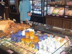 面包甜点陈列柜-御品轩(凤城二路店)