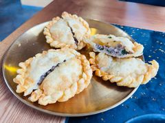 牦牛肉馅饼-陀岗美食·云南藏式特色餐厅