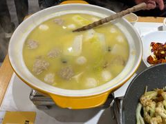 黄陂三鲜-饭橘汉江码头·乡野土菜馆(静安路店)