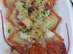 -沪华海鲜大酒楼(南汇店)
