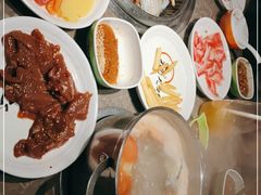 -锅儿欢海鲜火锅烤肉自助餐(东港凯虹店)