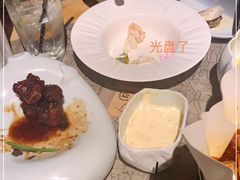 -穹六人间 people 6(岳阳路店)