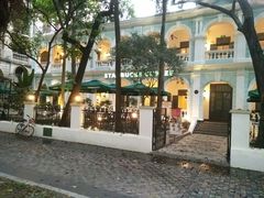 -星巴克臻选(广州沙面店)