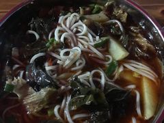 -舌尖上的石棉何雨露烧烤