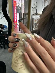 -芊屿芊浔美甲