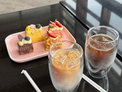 -亚龙湾喜来登·美景台大堂吧