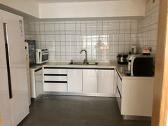 -范米乐成长中心